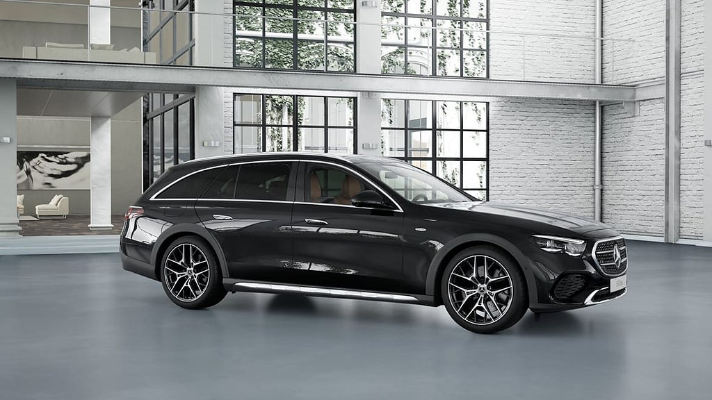 Mercedes-Benz E 300 de 4matic All-terrain Avantgarde Edition / Drag / Superscree