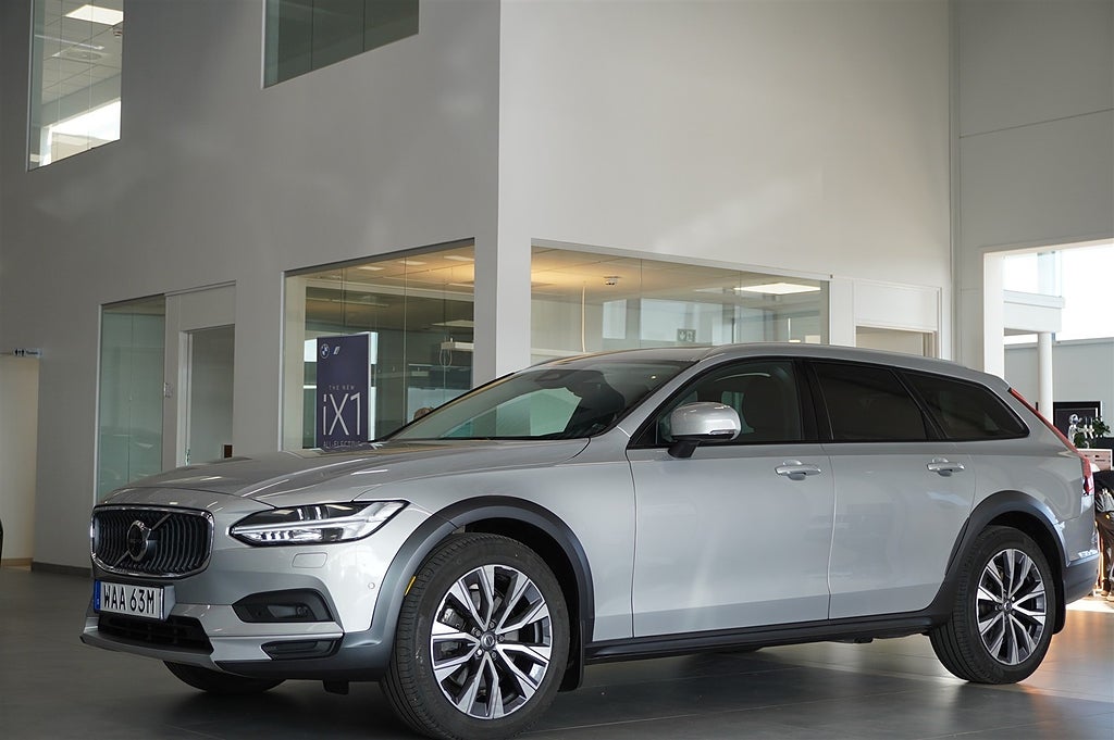Volvo V90 Cross Country Ultimate, Infällbart Drag, Tonade Rutor, H K |