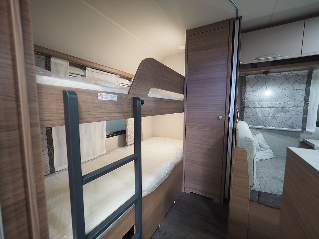 Knaus Sport 540 FDK Design-Paket I Golvvärme