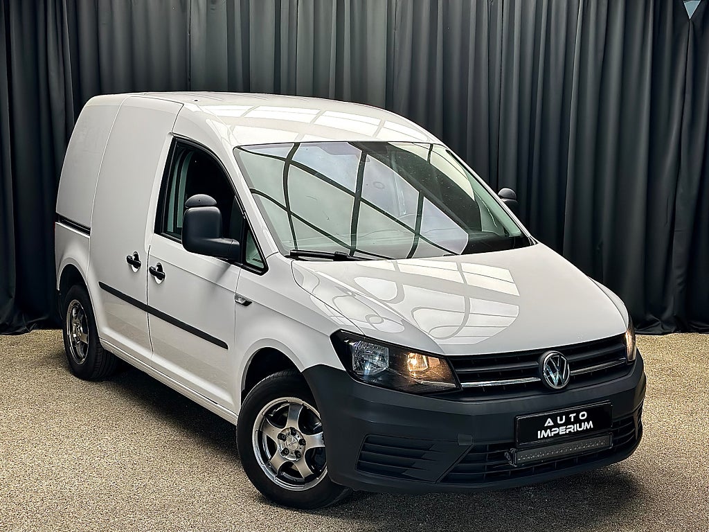 Volkswagen Caddy Van 2.0 TDI BlueMotion Dieselvärmare Ledramp 0% Ränta