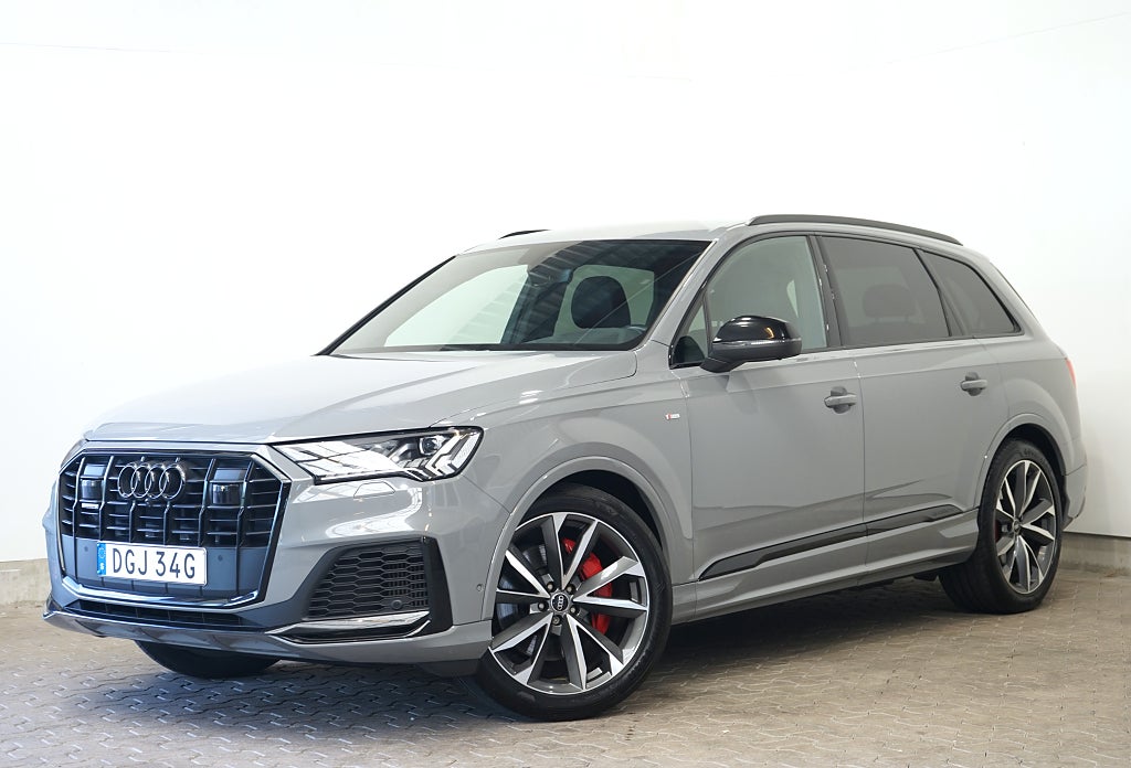 Audi Q7 55 TFSI quattro 7-sits Competition Plus S line 340hk
