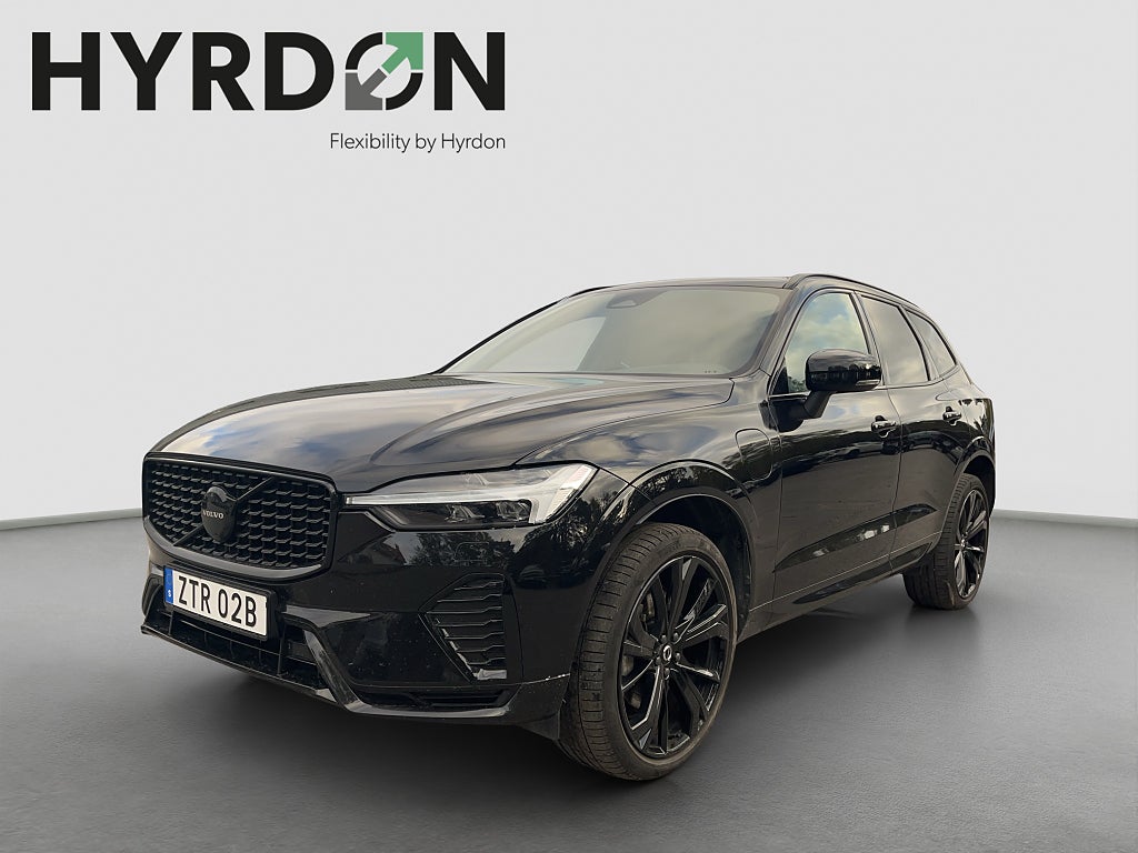 Volvo XC60 T6 AWD Black Nordic Edition - Dragkrok - Pano - Adaptiv