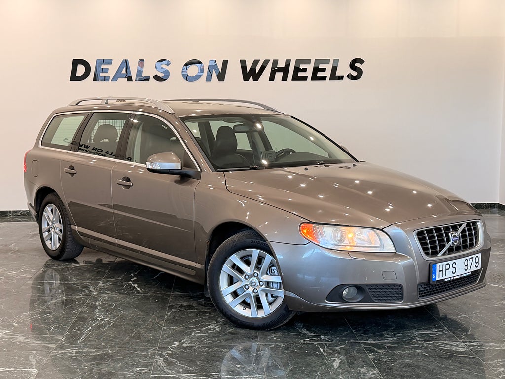 Volvo V70 D5 Geartronic Summum Euro 4 Drag/P-Sensorer/P-Värme