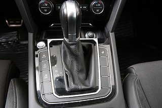 Kombi Volkswagen Passat 21 av 24