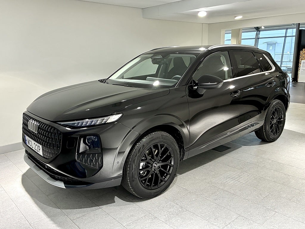 Audi Q3 150hk S Tronic / Drag & Värmare / Omg Lev /