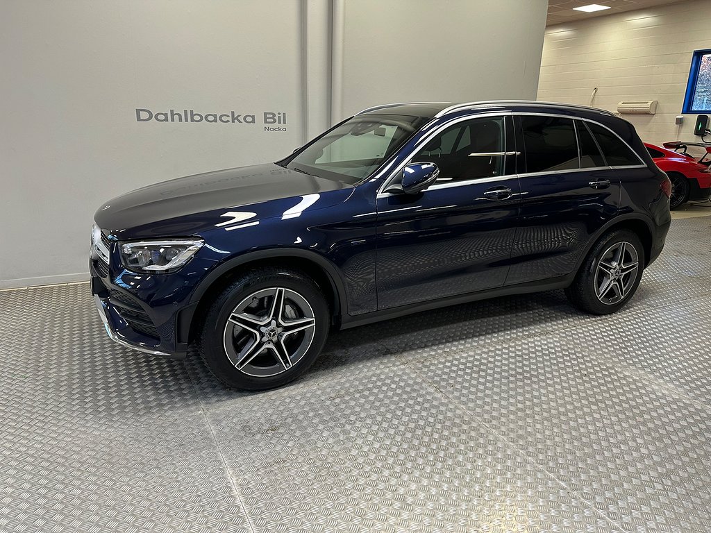 Mercedes-Benz GLC 300 de 4MATIC 9G-Tronic AMG LEASEBAR