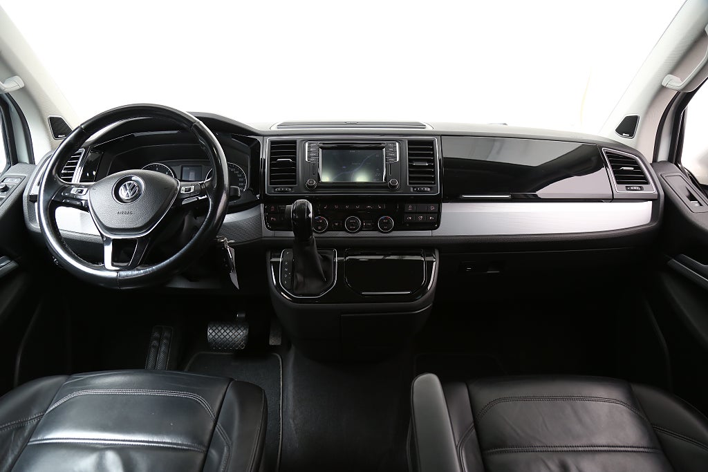 Volkswagen Multivan 2,0 TDI 4Motion Highline DSG 204hk Värmare Drag 7-sits 2017