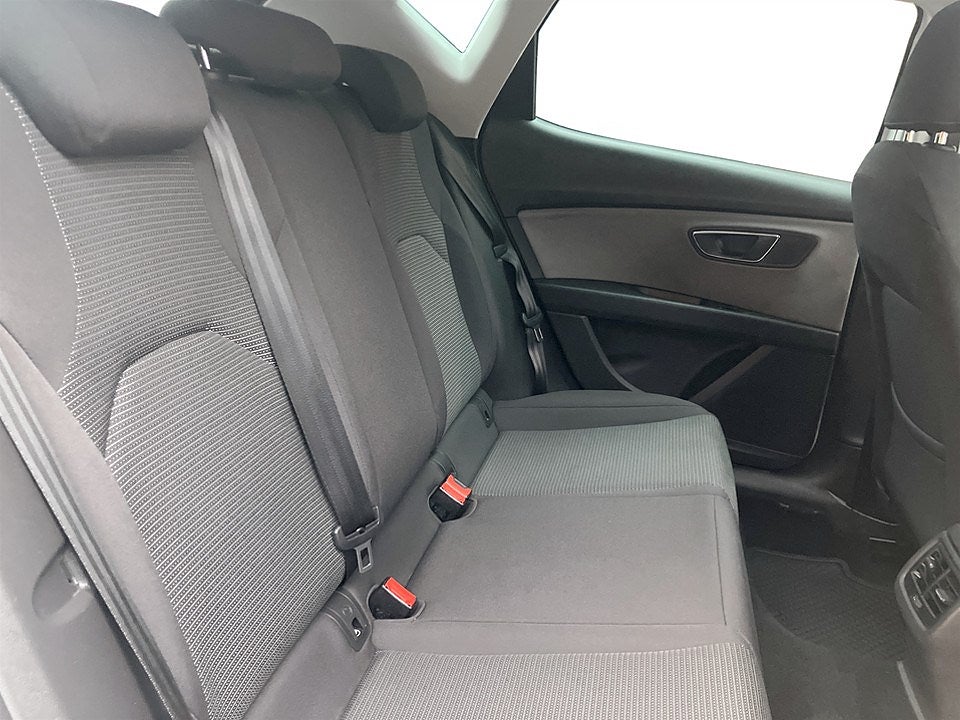 Bild på Seat Leon Style 1.0 TSI 150hk - PANO, B-KAMERA