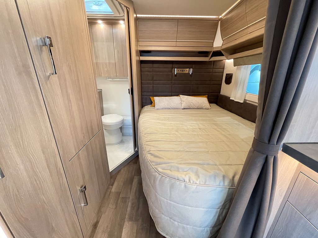 Kabe Royal 520 XL KS /ALDE/Solcell/Ugn/Väldigt fint skick - Kabe