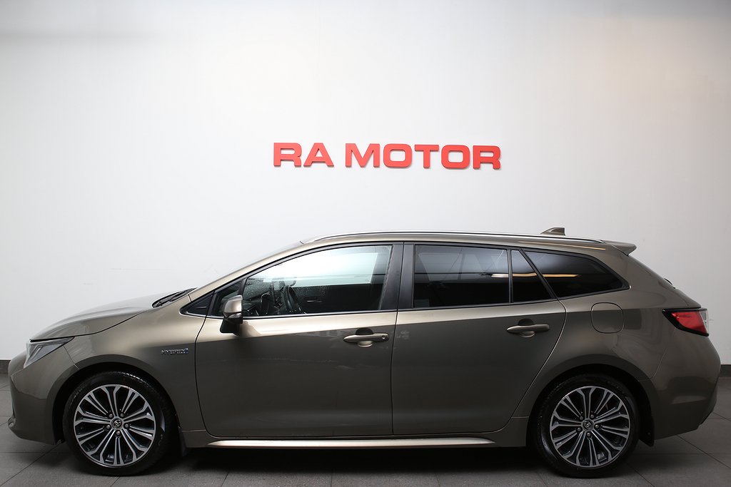 Toyota Corolla Touring Sports Hybrid e-CVT Style Motorv Drag 2019