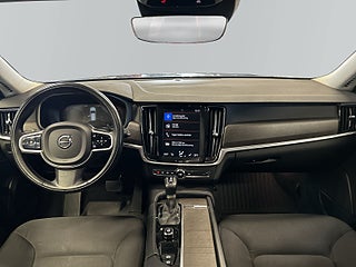 Volvo V90 Cross Country D4 AWD Geartronic Momentum M&D-Värm/Drag/Psens/S&V-Däck – bild 8