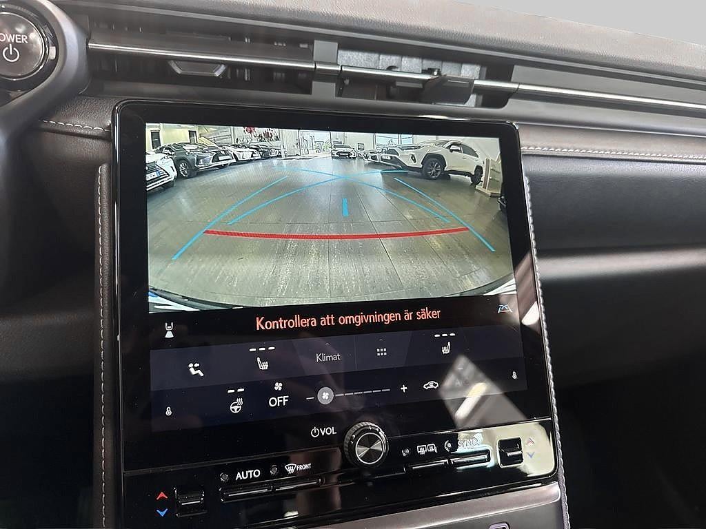 Lexus LBX 2024 - miniatyr 17