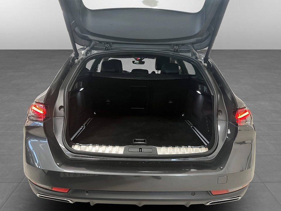 Bild på Peugeot 508 SW GT 1.2 PT 130hk Aut - B-KAMERA, EN ÄGARE
