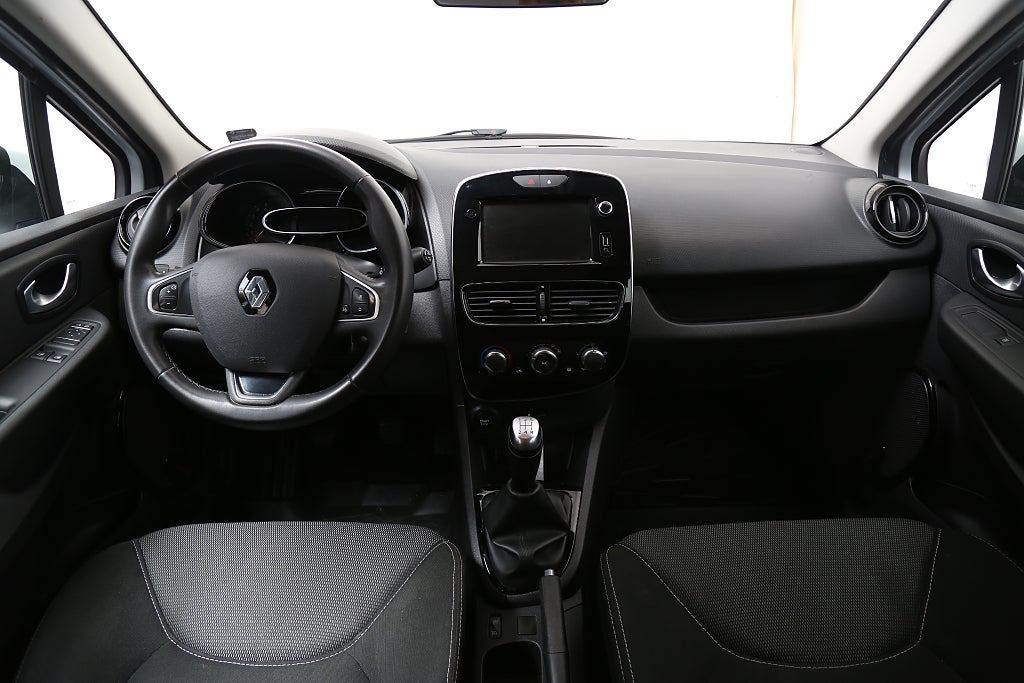 Renault Clio 0,9 TCe 90hk Zen 5dr Navi 2019