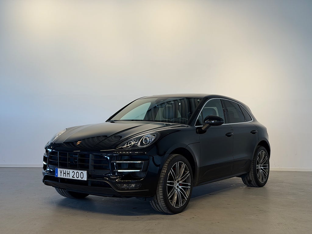 Porsche Macan Turbo PDK | Panorama | | Sport Chrono Plus | Luft |