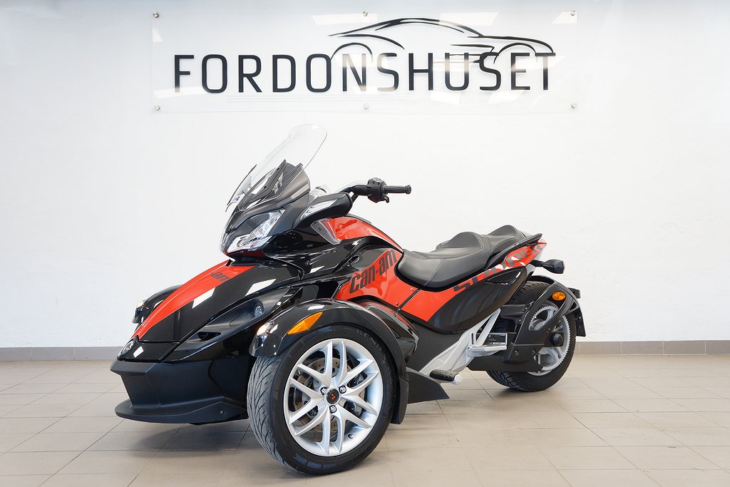 Can-Am SPYDER ROADSTER ST | SVENSKSÅLD