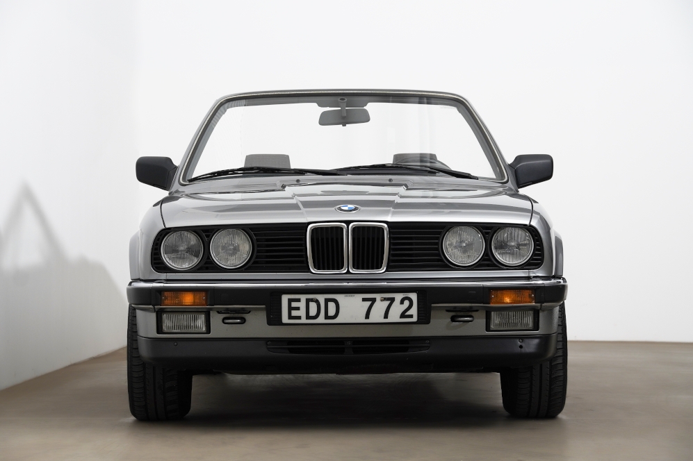 BMW 325 i e30 Cab manuell 1987, kuva 3/59