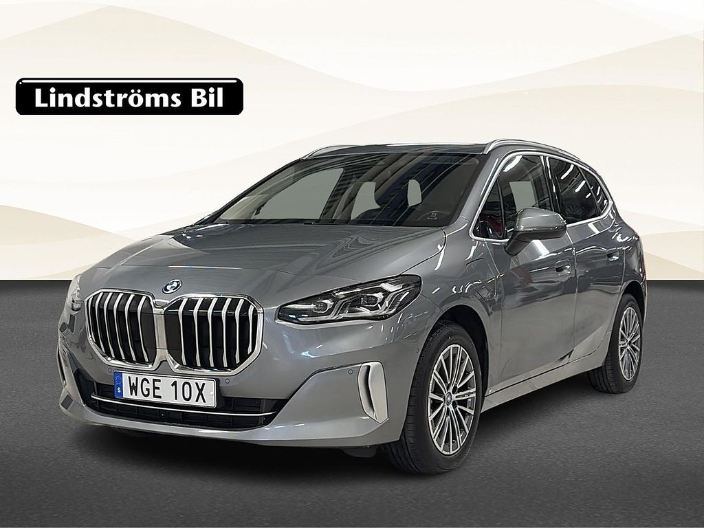 BMW 225 e xDrive Active Tourer Premium Luxury Line PHEV Vinterhjul M...