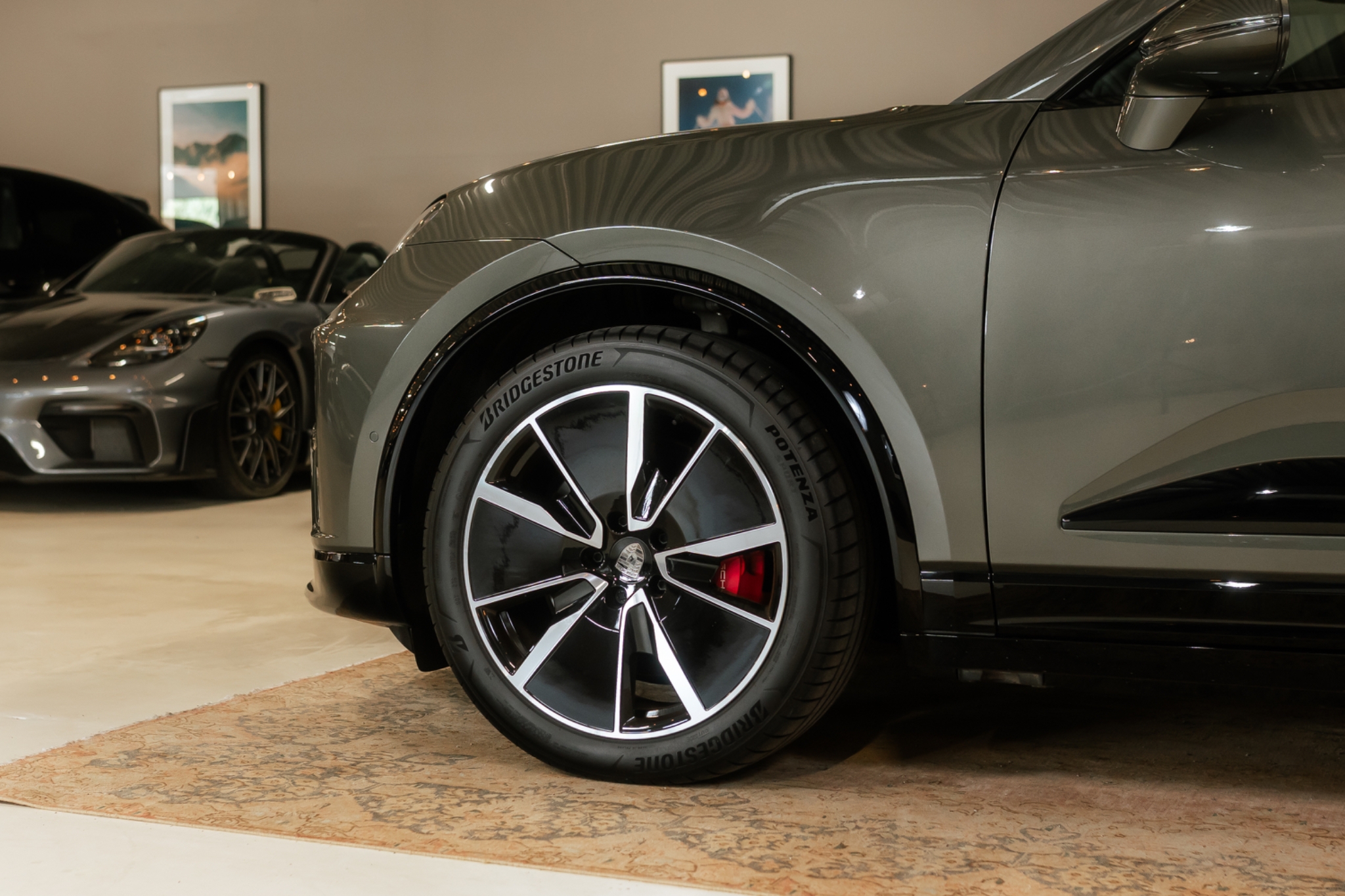 Porsche Macan Turbo 2024, bild 6/57