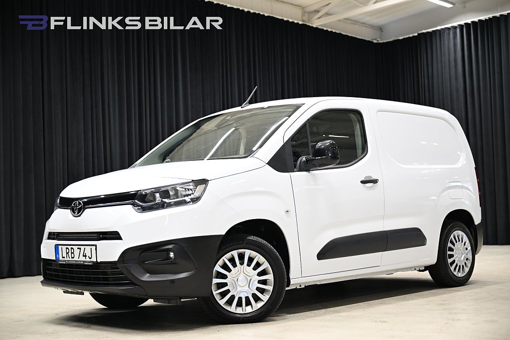 Toyota ProAce City 130HK Automat|Dubbelgolv|Inredd|Drag|Värmare|Moms