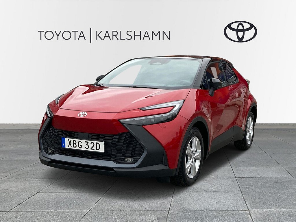 Toyota C HR Hybrid AWD i 2 0 Style Teknikpaket NY MODELL XBG32D
