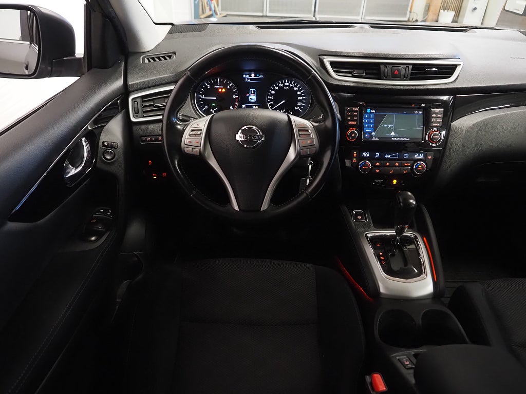 Nissan Qashqai 1.6 dCi 130hk XTRONIC-CVT Drag Navi Kamera 2014