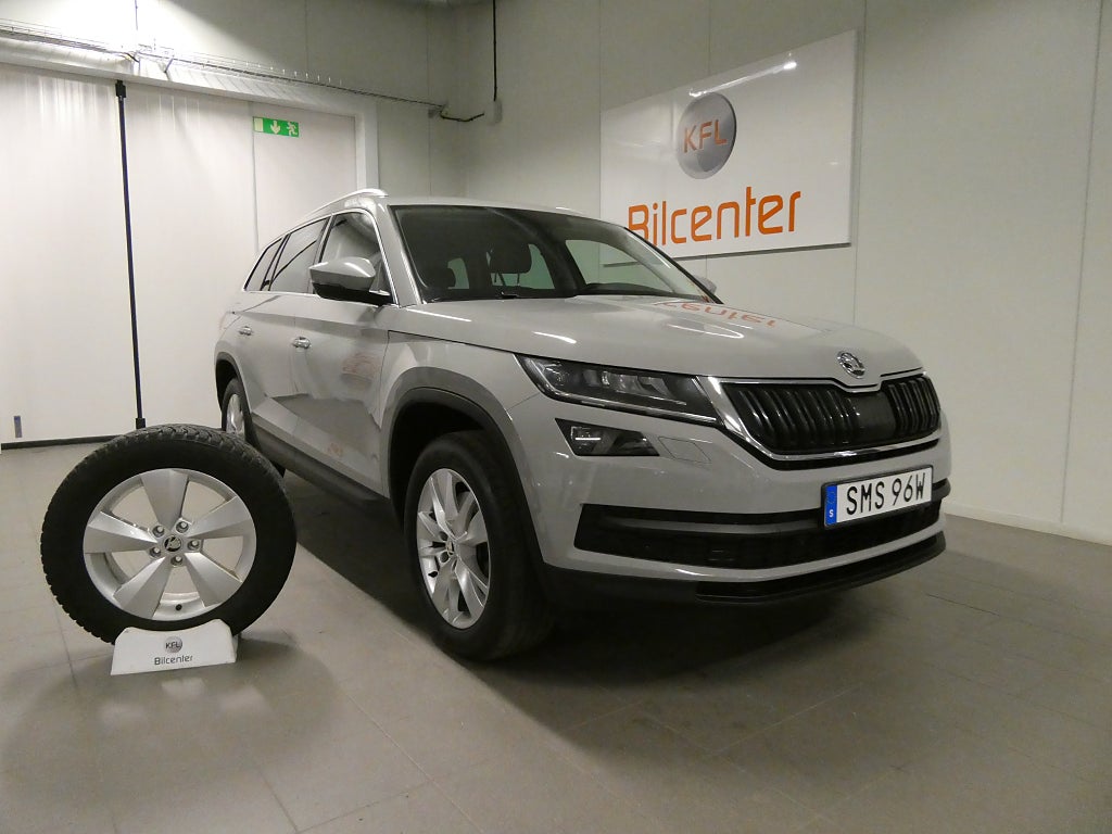 Skoda Kodiaq 2.0 TSI 4x4 *KFL 10 år 2,99%* Drag-Värmare-Kam