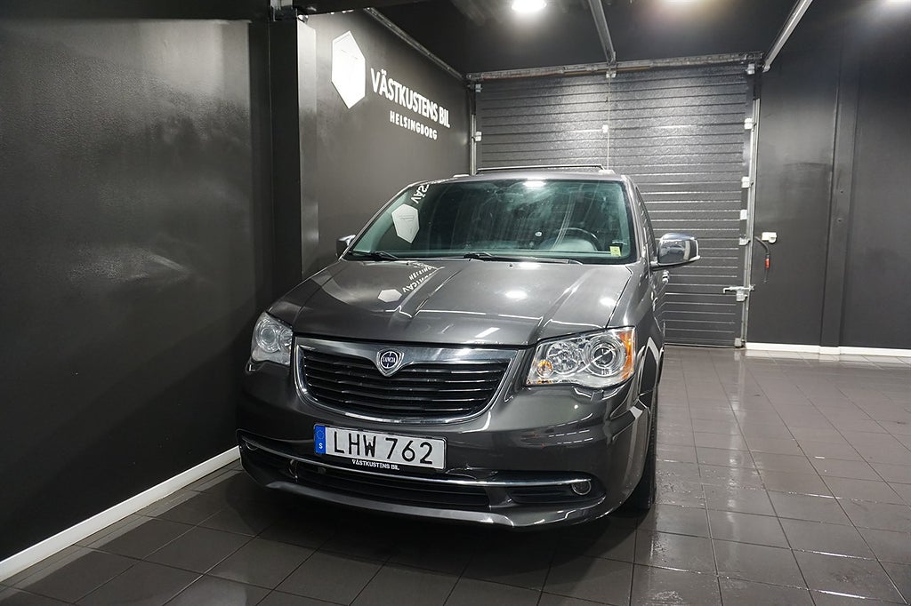 Lancia Voyager 2.8 LX Gold, 7-Sits, El-Dörr, Navi, B-Kam, Dvd, M-Värm 178hk