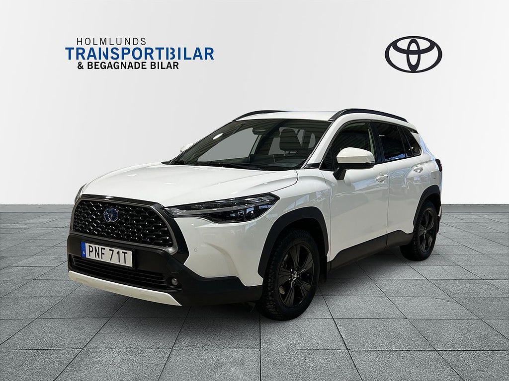 Toyota Corolla Cross Hybrid AWD-i 2.0 EXECUTIVE V-Hjul Drag