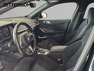 Halvkombi BMW M135i 8 av 23