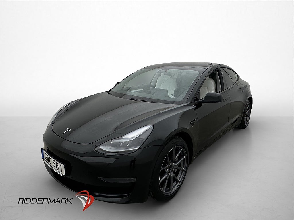 Tesla Model 3 Long Range AWD Svensksåld Ljus-interiör MOMS