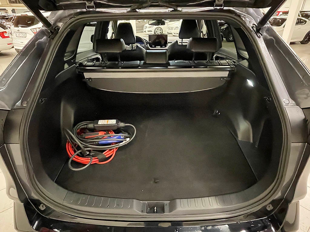 Suzuki Across 2.5L Laddhybrid Inclusive 306 hk 4x4 E-CVT FL