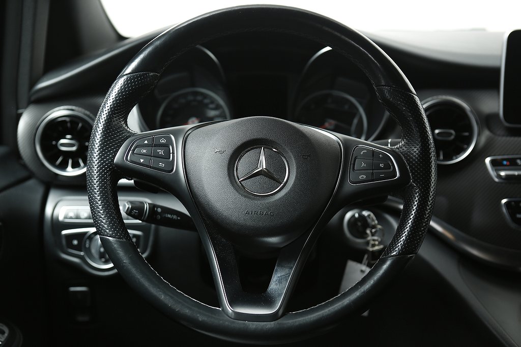 Mercedes-Benz V 300d 3.2t 2.0 9G-Tronic AMG-paket 8-sitsig 2020