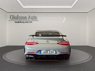 Sedan Mercedes-Benz AMG 5 av 15