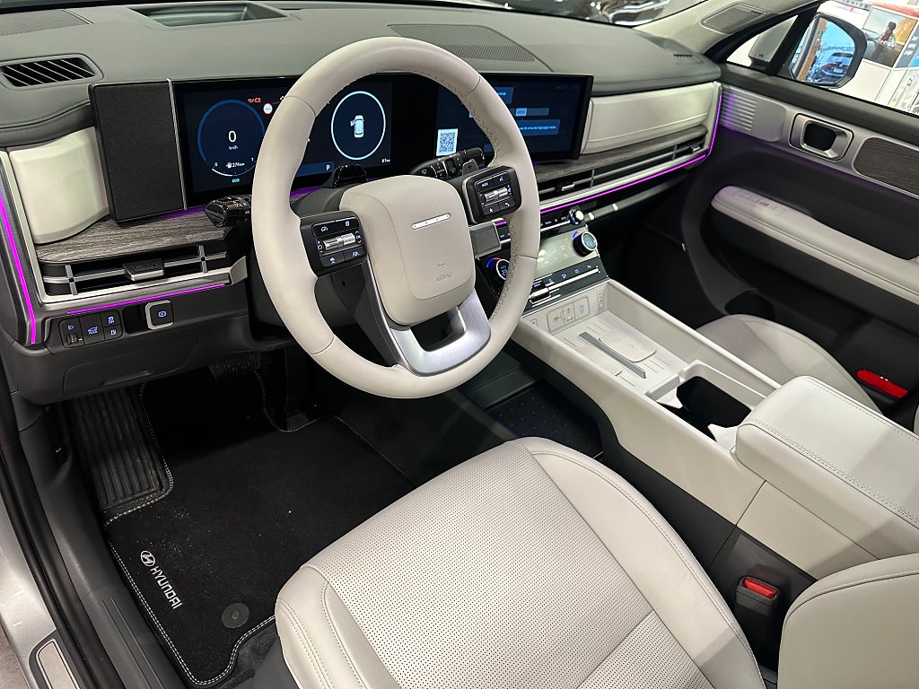 Hyundai Santa Fe Advanced AWD PHEV 252hk 2,49% ränta thumbnail