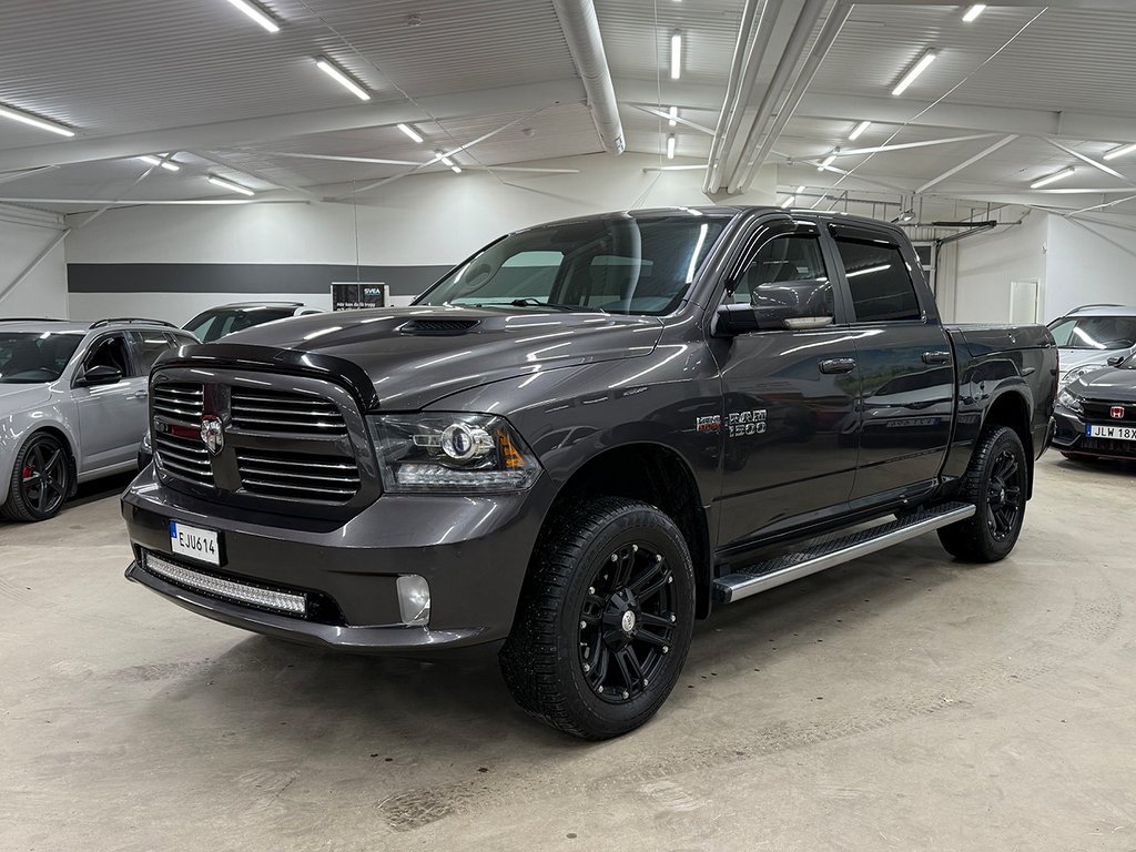 Dodge RAM 1500 Crew Cab 5.7 V8 SPORT FLAKLOCK RAMBOX 395hk