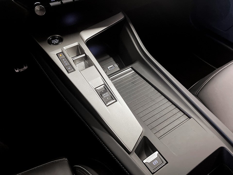 Bild på Peugeot 308 5D GT 1.2 PT 130hk Aut B-KAMERA CARPLAY