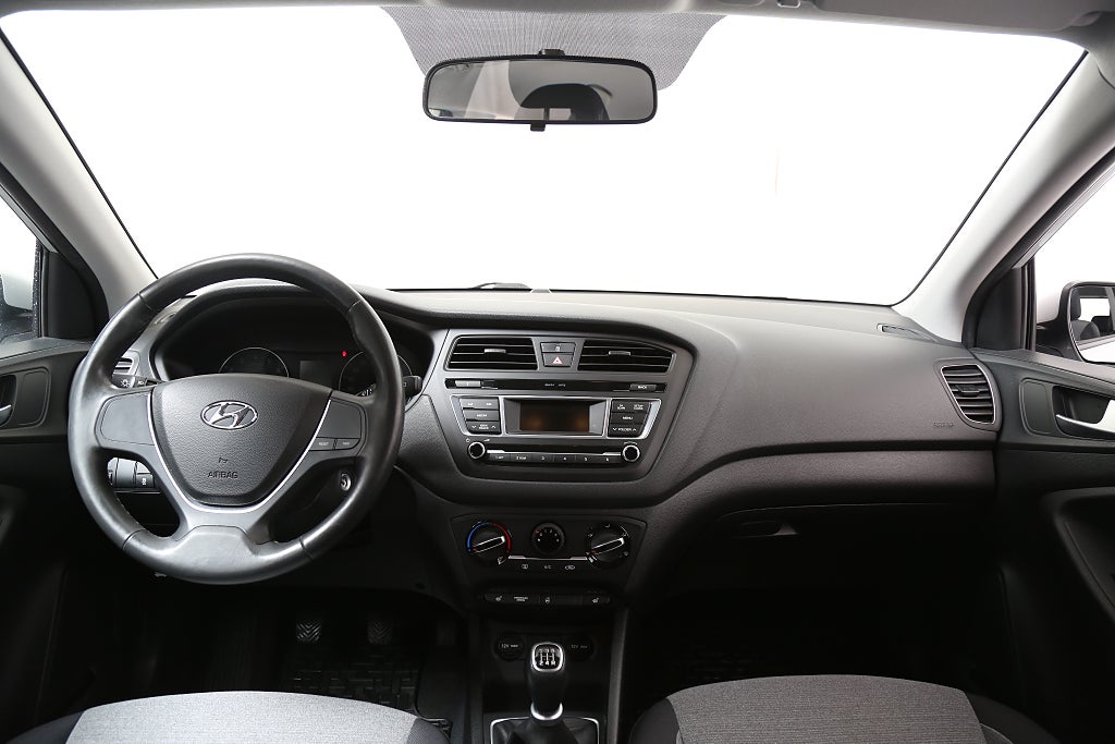 Hyundai i20 1,2 84hk Comfort 5D I 1ägare I Nyservad 2016