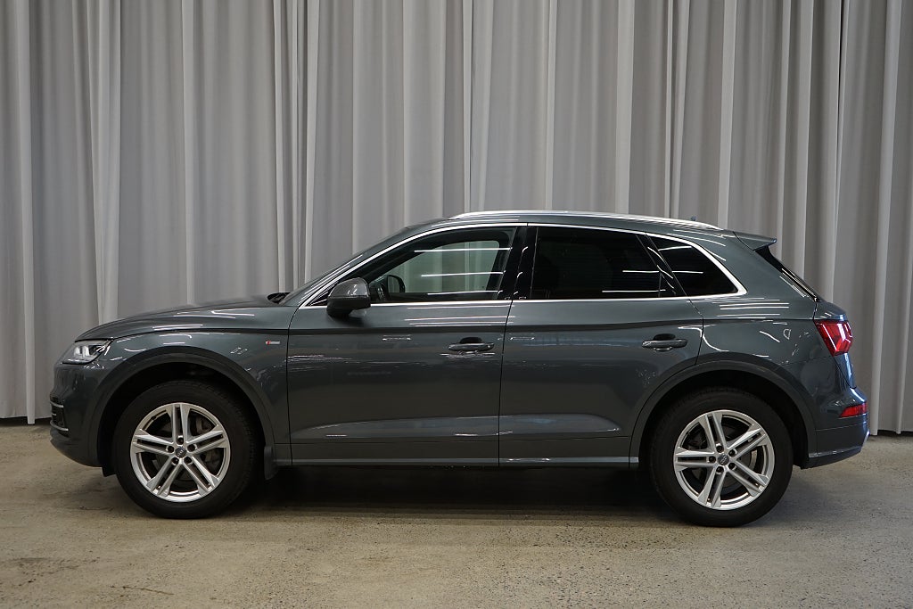 Audi Q5 2.0 TDI quattro S Line Evolution Drag Värmare Carplay 