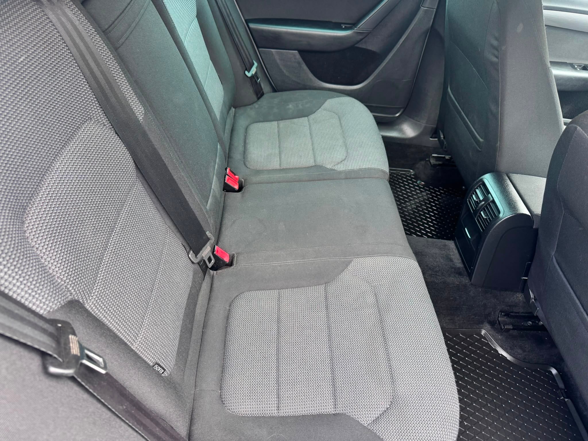 Volkswagen Passat 2012, bild 4/35