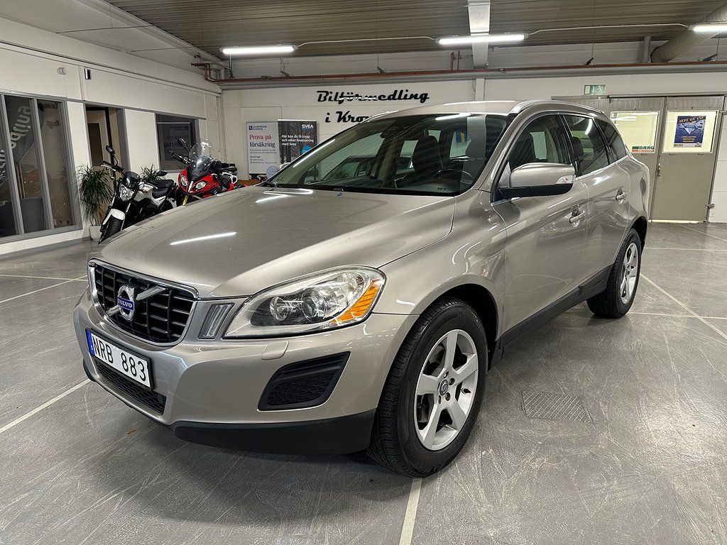 Volvo XC60 D5 AWD Geartronic Summum M-VÄRMARE DRAG HELSKINN