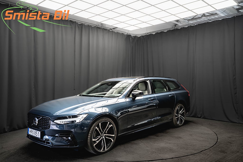 Volvo V90 B4 AWD R-Design PANO LÄDER LUFT DRAG H/K HUD 360° 20''