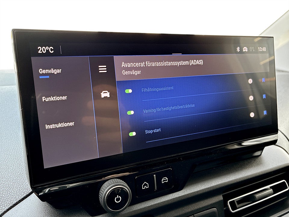 Bild på Opel Combo Elite 130hk Aut L2 - DEMO