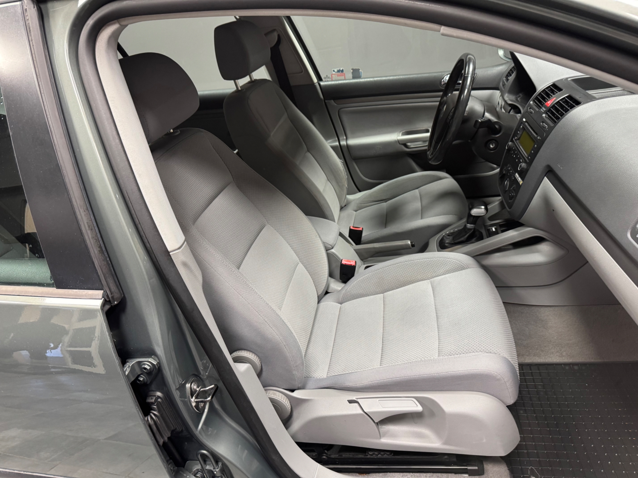 Volkswagen Golf 2004, bild 5/46
