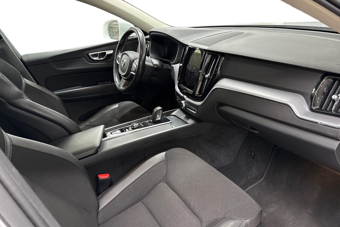 Volvo XC60 2021, bild 7/10