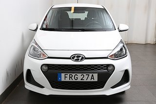 Halvkombi Hyundai i10 5 av 20