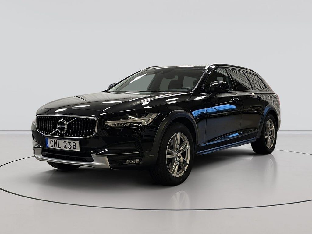 Volvo V90 Cross Country