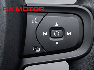 SUV Volvo XC40 21 av 23