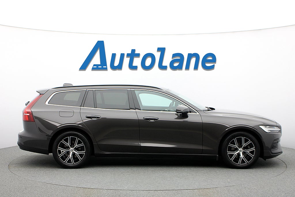 Volvo V60 B4 DCT Core, Värmare, Keyless, Kamera, Google 197hk