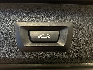 BMW 520 d xDrive Touring Drag/Kamera/Sov-däck/MoK-värm/Navi